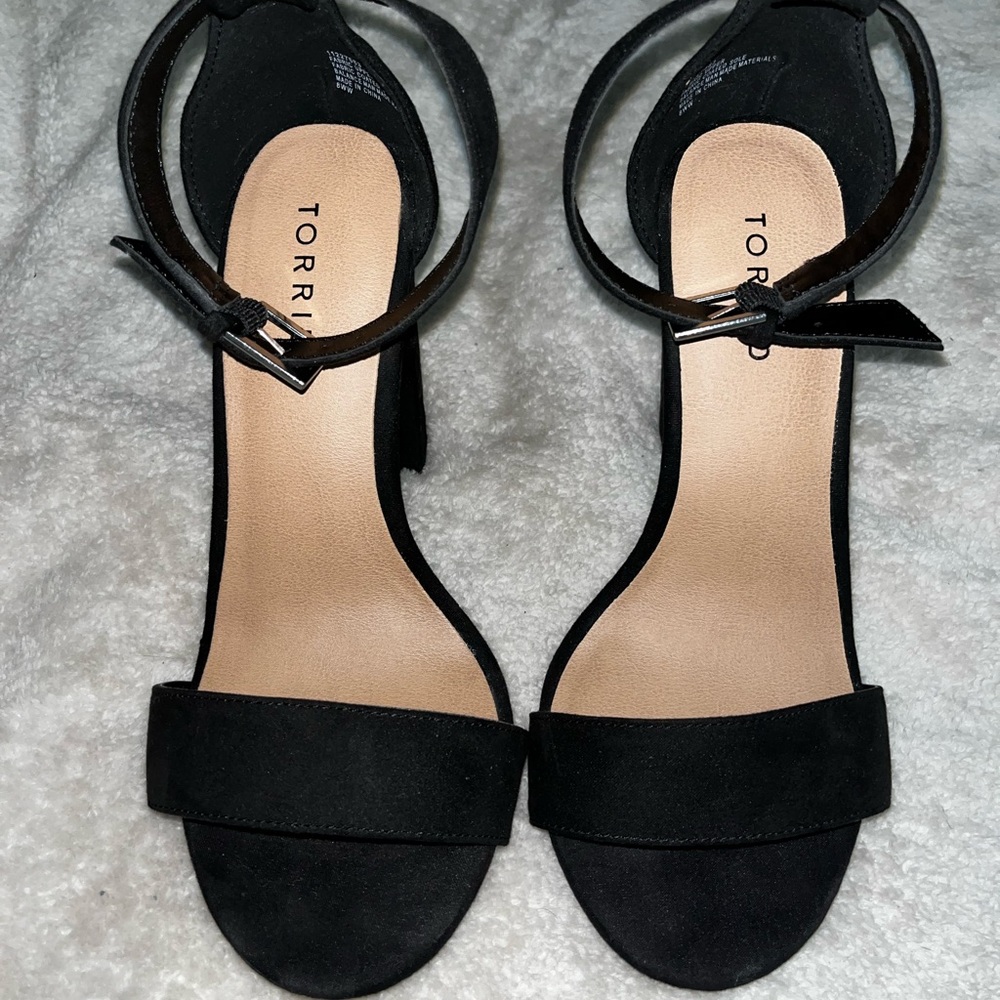 Black Torrid size 8WW open toed sandals